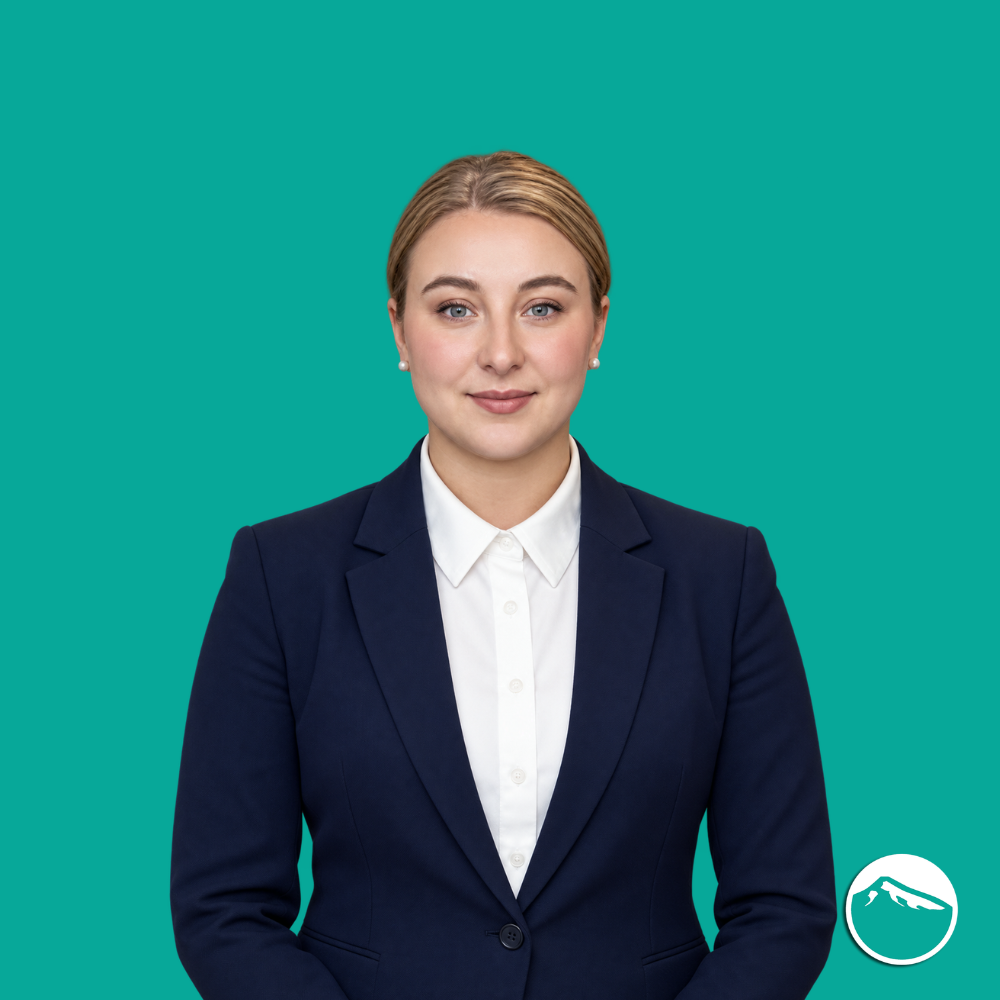 Elena Fryderup, Asesoría Legal